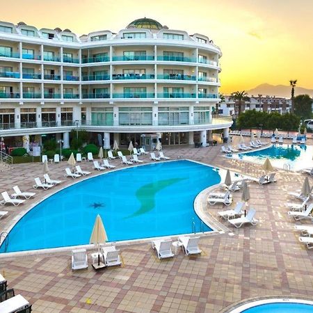 מרמריס Pineta Park Deluxe Hotel מראה חיצוני תמונה