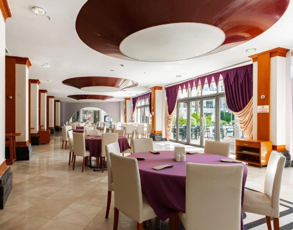 מרמריס Pineta Park Deluxe Hotel מראה חיצוני תמונה
