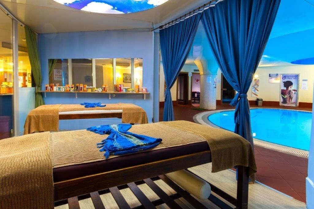 מרמריס Pineta Park Deluxe Hotel מראה חיצוני תמונה