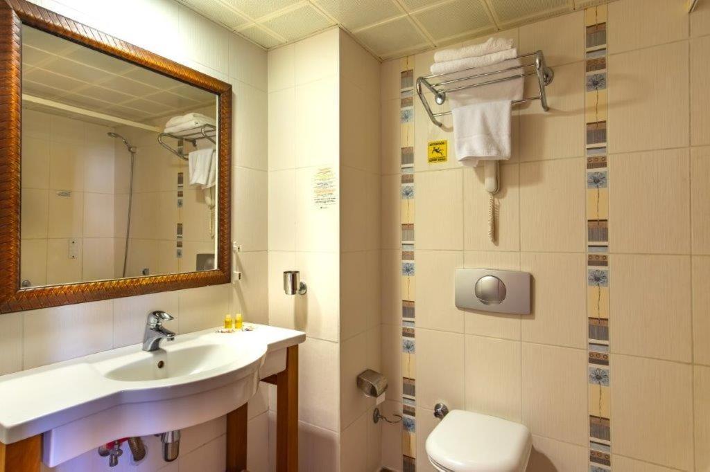 מרמריס Pineta Park Deluxe Hotel מראה חיצוני תמונה